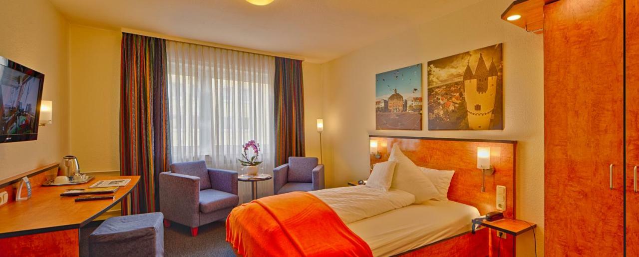 Single Room French Bed